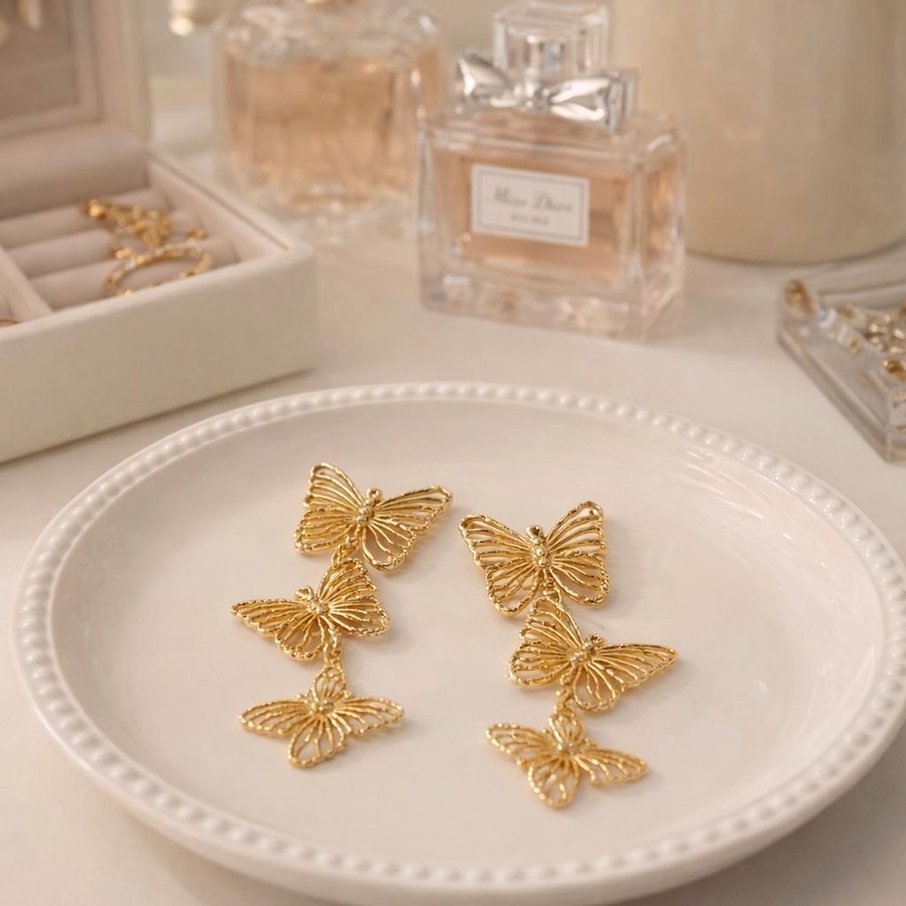NWT Baublebar Butterfly Earrings - Picture 1 of 4